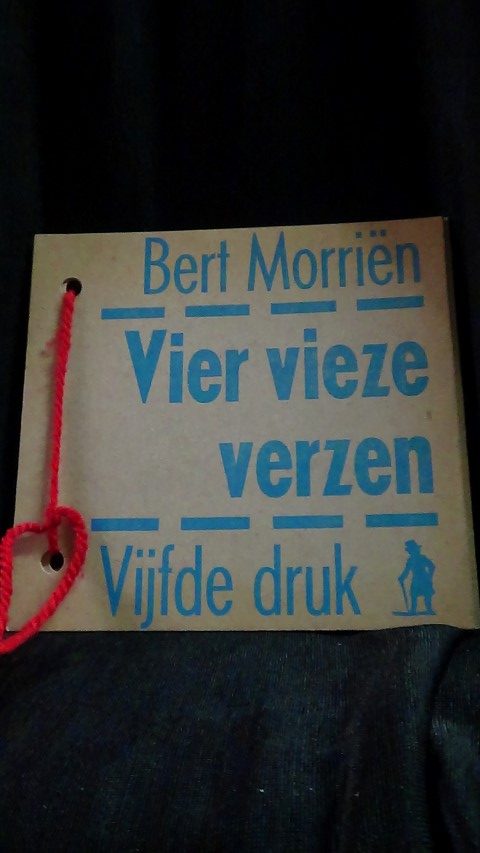 Morrin, Bert - Vier vieze verzen.