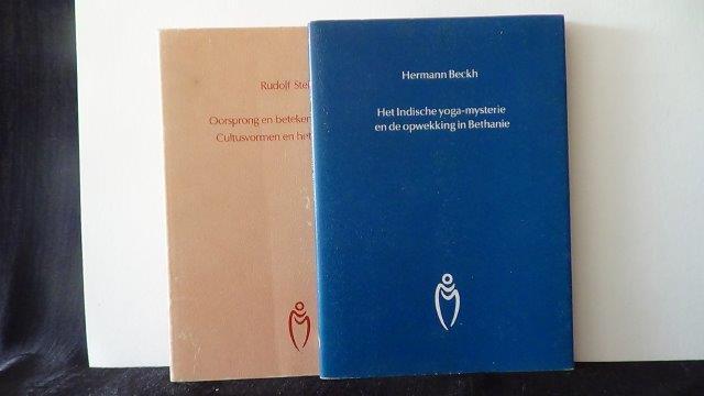 Beckh, H. / Steiner, R., - Twee miniboekjes: Beckh, H.- Het Indische yoga-mysterie en de opwekking in Bethani. Steiner, R. - Oorsprong en betekenis van de cultus. Cultusvormen in het sociale leven.